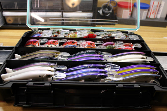 Jerkbait SlotTech BallistiX 3.7 tackle tray