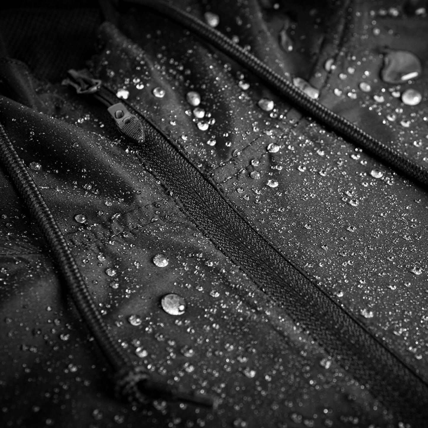 K,orD. PULLOVER HOODED WINDBREAKER