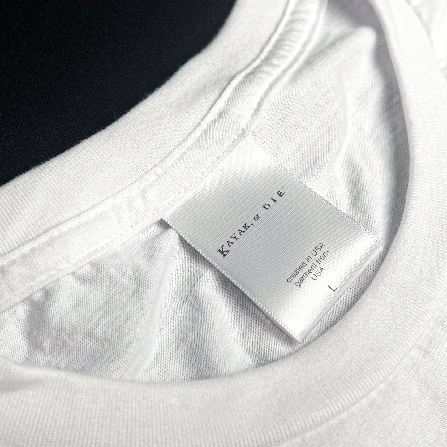 K,orD. CHEST LOGO TEE